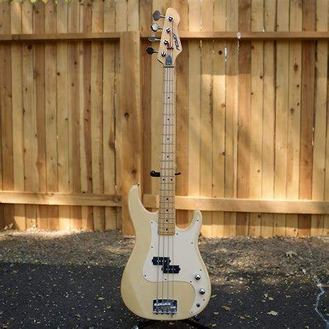 1994 Usa Peavey Fury 4 String Bass Guitar Reverb