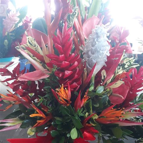 Flower Arrangements – Aggie Global Fiji