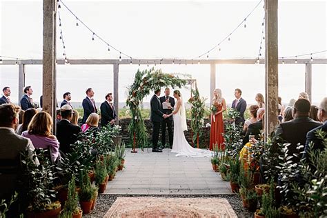 An Intimate Farm To Table Jewish Wedding With Pacific Northwest Vibes