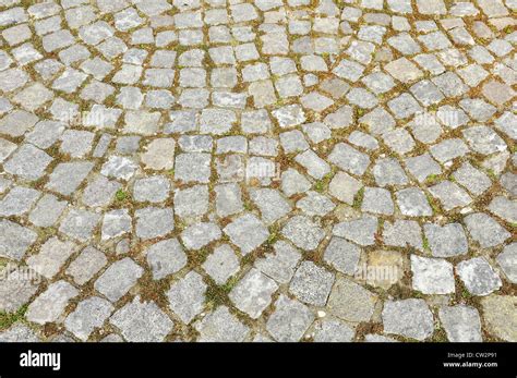 Adoquines Con Textura De Pasto Verde Fotograf A De Stock Alamy