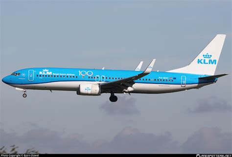 PH BXC KLM Royal Dutch Airlines Boeing 737 8K2 WL Photo by Björn Düwel