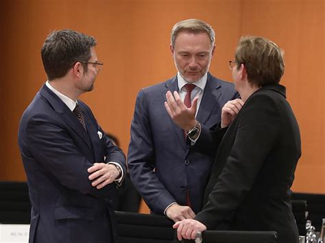 Buschmann und Lindner gegen Investitionsklausel für Schuldenbremse