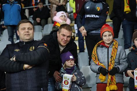 Kibice na meczu Korona Kielce ŁKS Łódź na Suzuki Arenie Tak