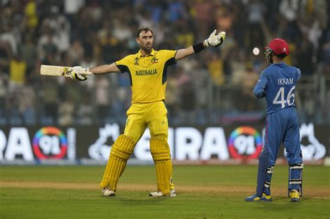 Aus Vs Afg ग्लेन मैक्सवेल ने दोहरा शतक जड़ ऑस्ट्रेलिया के लिए खेली