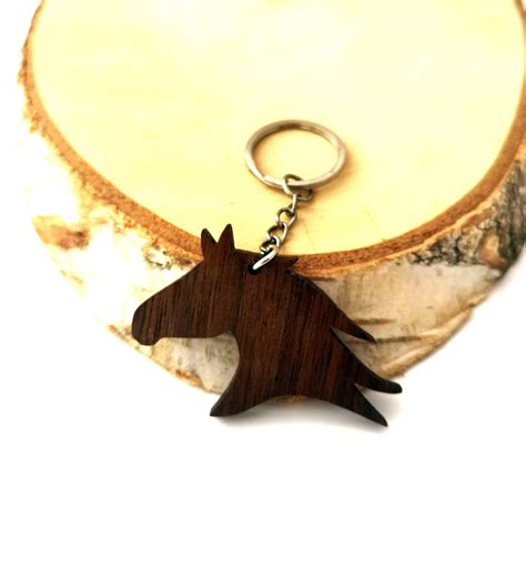 Wooden Horse Head Keychain Walnut Wood Animal Keychain Environmental