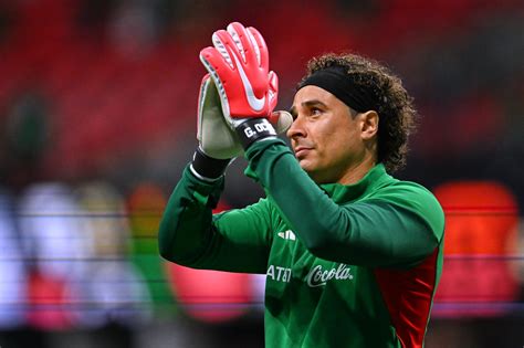 Álvaro Morales Inicia Campaña Para Que Memo Ochoa No Llegue Al Mundial 2026 “es Un Peligro Para