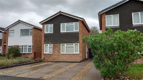 Burges Grove Warwick 3 Bed Detached House £1 450 Pcm £335 Pw