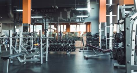 Aprire una Palestra: Requisiti, Costi, Come Iniziare [2026]