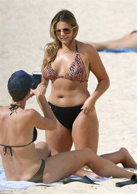 Fiona Falkiner Flaunts Her Phenomenal Curves In A Very Skimpy Bikini