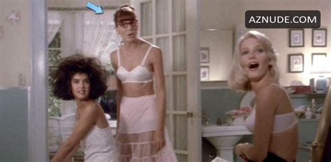 SHAG NUDE SCENES AZNude