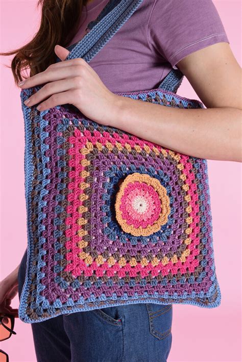 Patr N Gratis Bolsa Casual Con Granny Floral A Crochet Crochetisimo