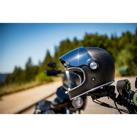 Motorrad Integralhelm Bell Bullitt Carbon Solid