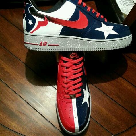 Stylish Shoe Brands Making A Statement For Houston Texans