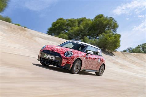 First Electric MINI John Cooper Works to Debut at Goodwood Festival of