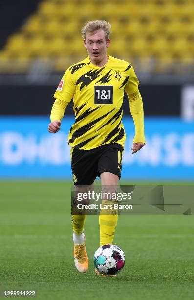 Julian Brandt Photos Photos and Premium High Res Pictures - Getty Images