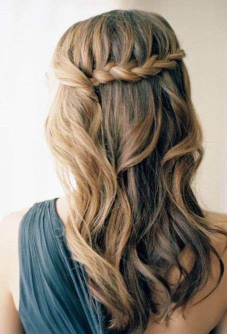 15 Stunning Waterfall Braids - Pretty Designs