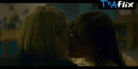Anna Torv Lesbian Scene In Mindhunter Tnaflix