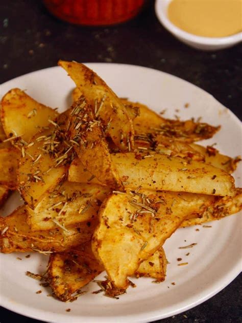 Air Fried Rosemary Potato Wedges My Dainty Soul Curry