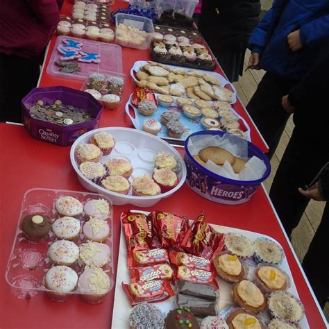 Stopsley Community Primary School Cake Sale