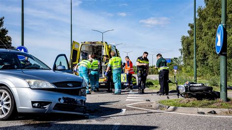 Motorrijder Zwaargewond Na Ongeluk