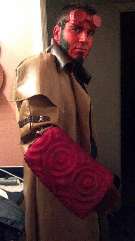 Hellboy Cosplay