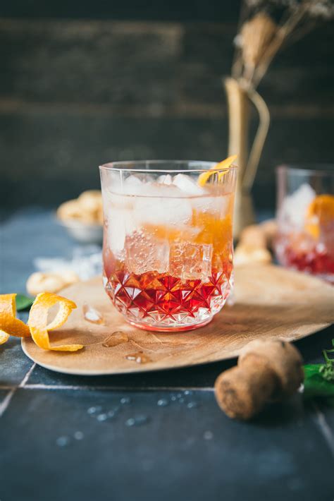 Negroni Sbagliato Recette De Cocktail Italien Tangerine Zest