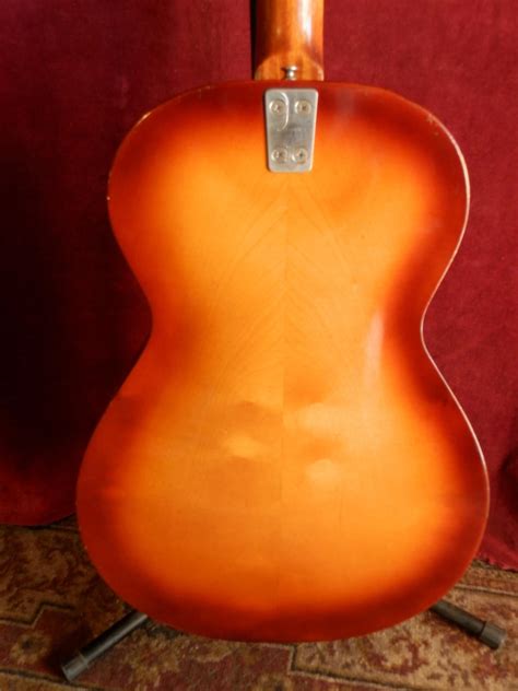 Framus Amateur Acoustic Guitar