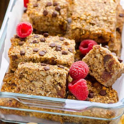 Banana Oatmeal Breakfast Bar Recipe