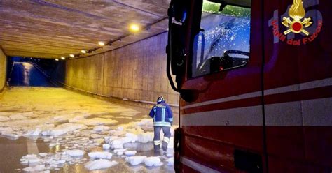 Maltempo A Giugno Nubifragio A Roma Disagi Nel Varesotto E Nel Torinese