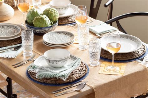 Silverware Placement: How to Set Silverware on the Table | Wayfair