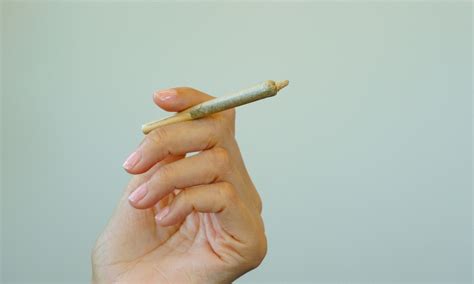 Why Can't I Get High Anymore? 3 Ways To Avoid High Tolerance | Mood
