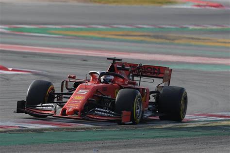 Essais Sebastian Vettel Et Lewis Hamilton Finissent Fort