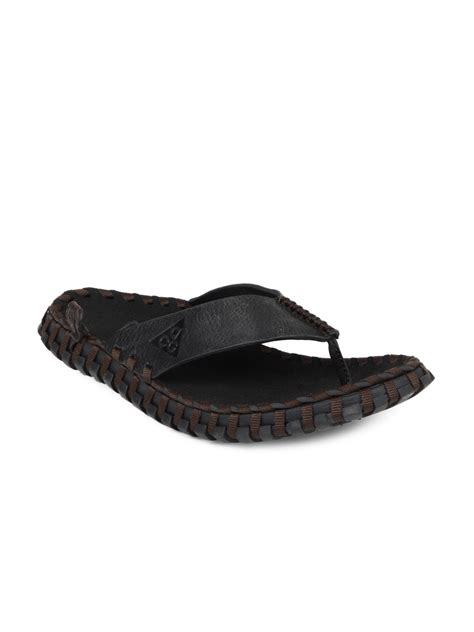 Buy Nike Men Black Sidewinder 2 Sandals - Sandals for Men 117895 | Myntra