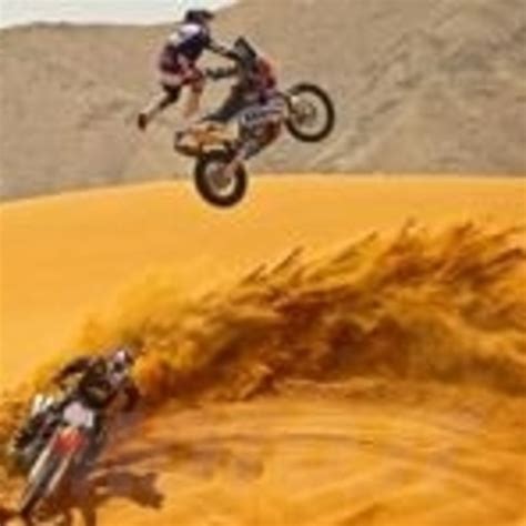 Backflip Con La Ktm 450 Rally Di Marc Coma Sport Motoit