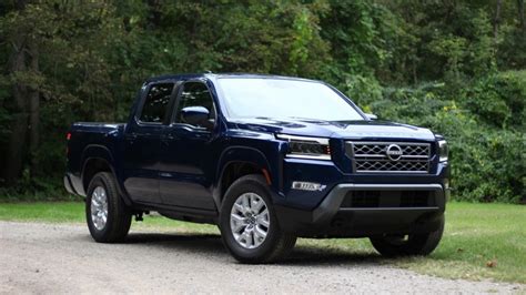 Nissan Recalls Over 180 000 Frontier And Titan Pickups Due To Roll Away