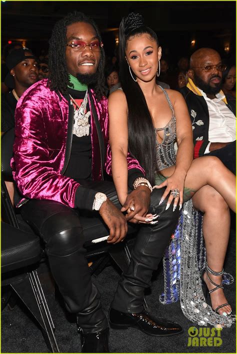 Cardi B Shares Nsfw Texts From Offset After Twitter Troll Accuses Him Of Cheating Photo 4830792