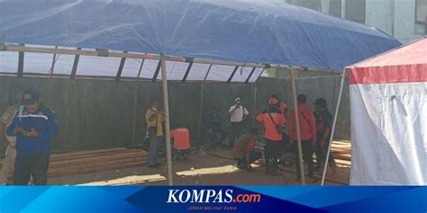 BPBD Bangun Tenda Darurat Untuk Tampung Ratusan Korban Kebakaran Di Ambon