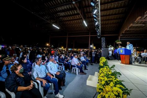 Vicepresidente Carrizo Ja N Inaugur La Feria De Las Flores Y El Caf