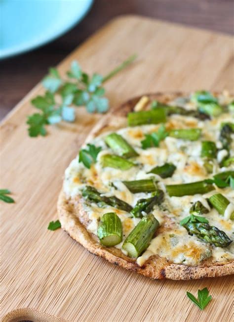 Pita Flatbread With Asparagus And Herbed Cottage Cheese Rachel Cooks®