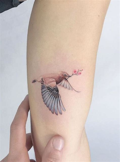 Tatuajes De Avespajaritos A Color O Grises Gorgeous Tattoos