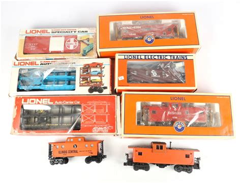 Lot Detail LIONEL O GAUGE MODEL TRAIN CAR LOT OF 8