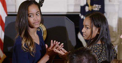 Ex Prez Barack Obama’s Daughters Malia 24 And Sasha 21 Bumping Heads As Roommates In La Sources