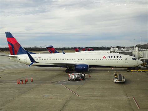 Discover A Delta Air Lines Pilot Salary And How To Get A Job There