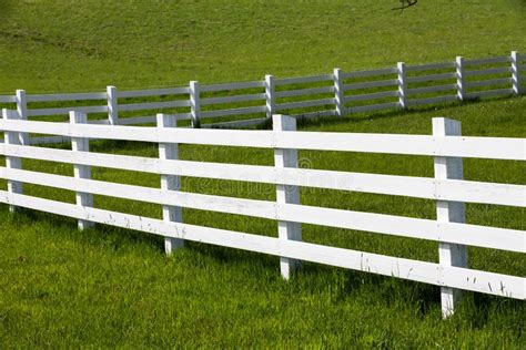 Vitt Staket Arkivfoto Bild Av Plats Lantg Rd Staket