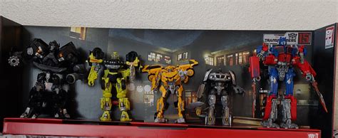 15th anniversary Autobot team has arrived! Time to roll out! : r ...