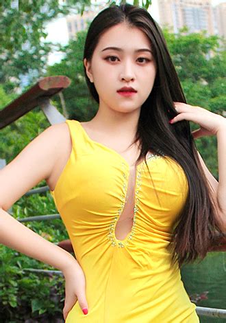 Asian Member Dating Xiaoman Mandy From Beijing 43 Yo Hair Color Brown