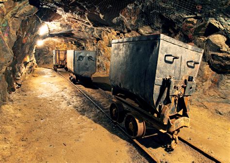 gold-mining | Portfolio Wealth Global