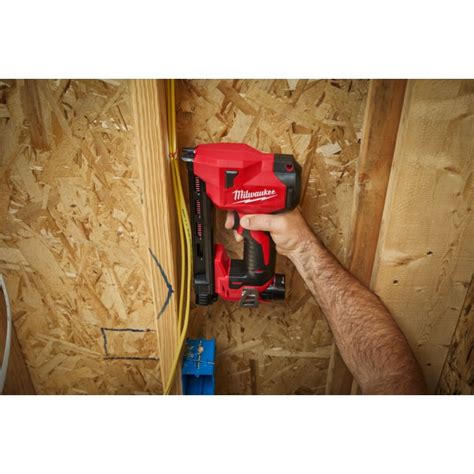 ZSZYWACZ SUBKOMPAKTOWY DO KABLI MILWAUKEE M12 BCST 0 Vasmann Pl