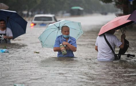 Al Menos 12 Muertos Por Las Lluvias Torrenciales En El Centro De China