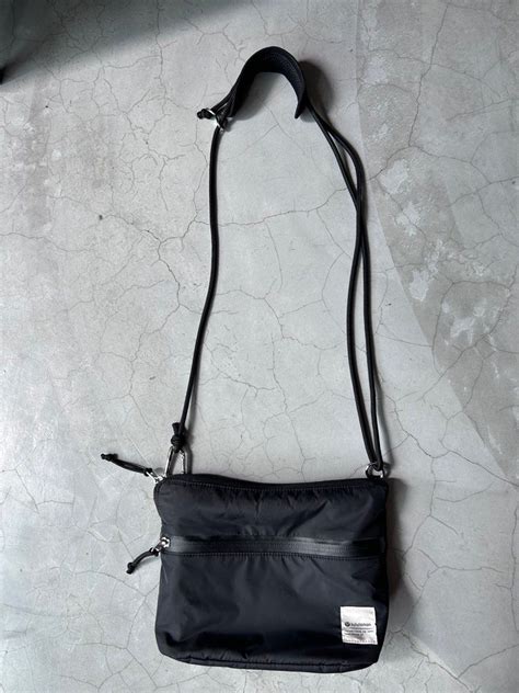 Lululemon Patch Logo Crossbody Bag 2 5L Women S Fashion Bags